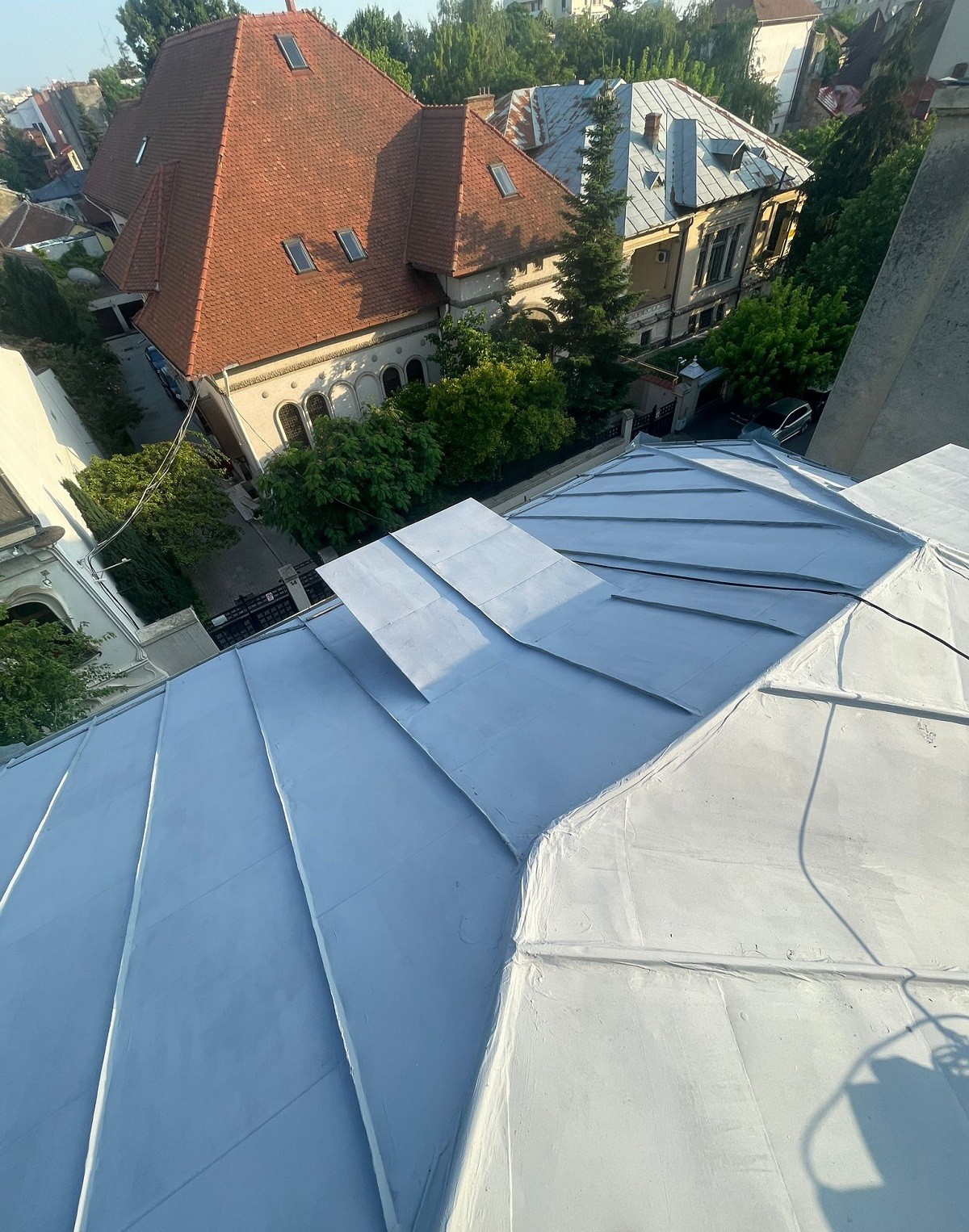 Vopsit acoperișuri