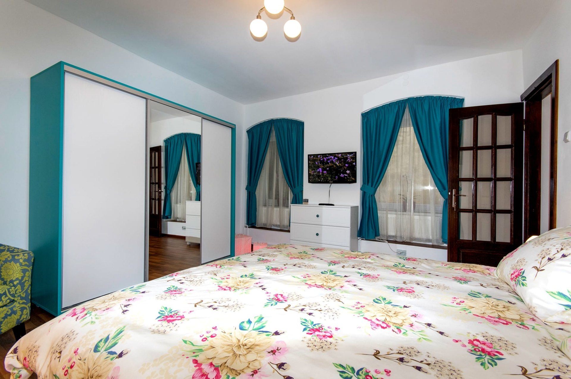 Bucătărie complet utilată