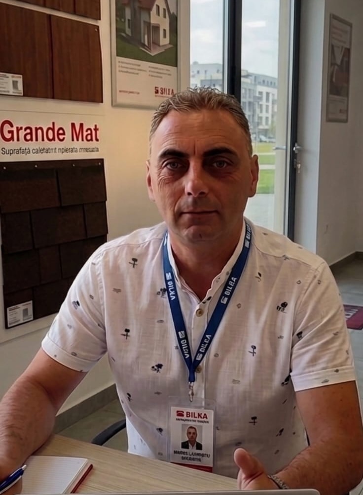 Echipa Royal Acoperișuri la lucru