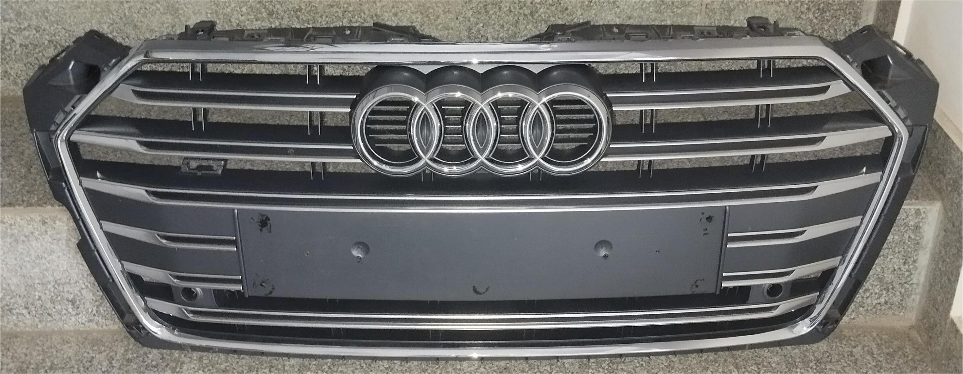 Grila radiator Audi A5 S5 F5 ( 2016-2019 )