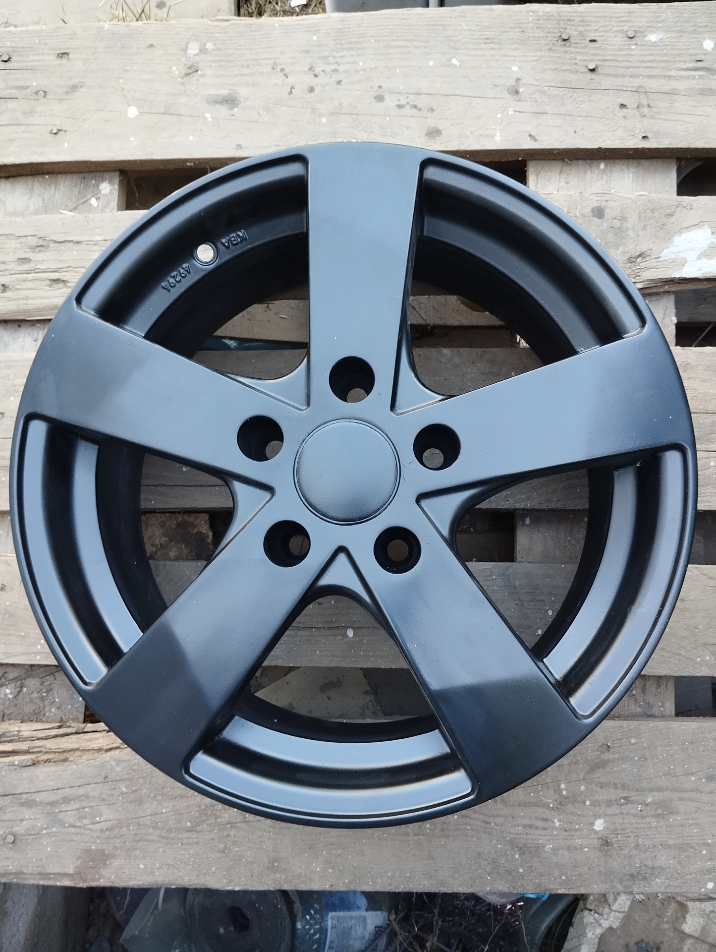 Jante aliaj marca Dezent gama BMW seria 1/2/3 Z3/Z4 Mini ( Paceman )