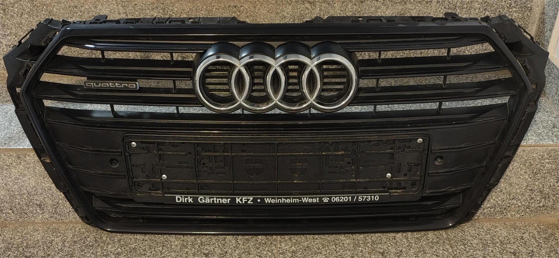 Grila radiator Audi A4 B9 (2015- )