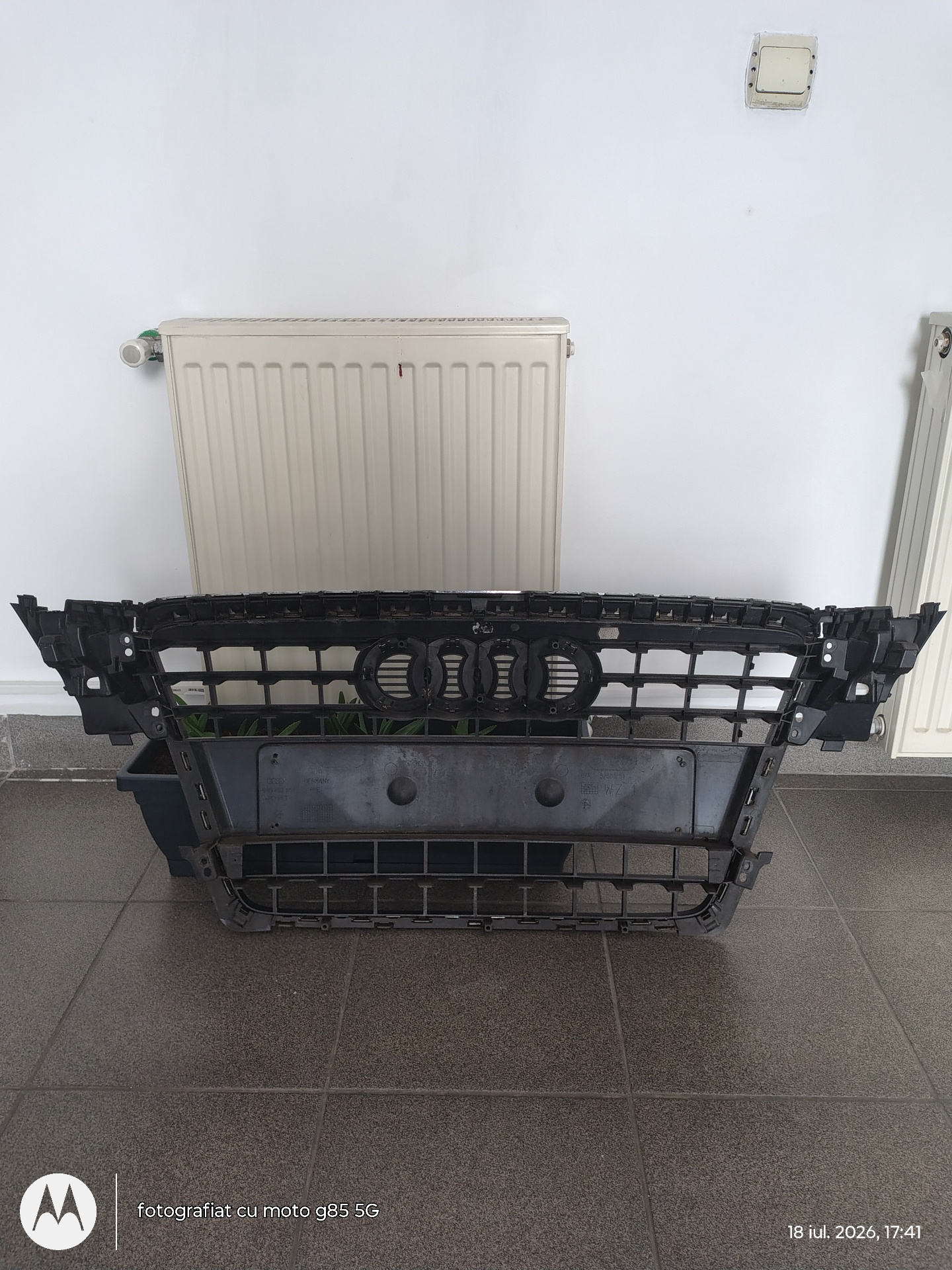 Grila radiator Audi A4B8 ( 2009-2016 )